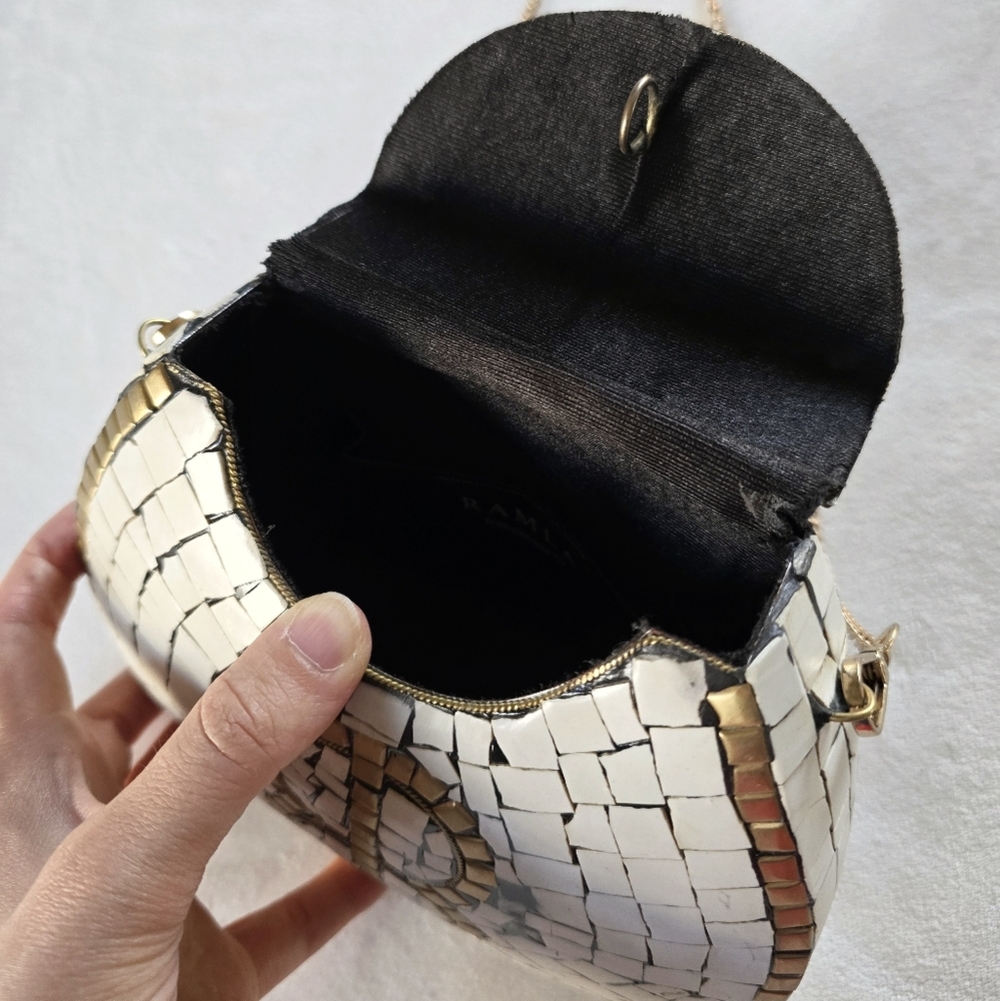 Ramla▪️Porte-Moi Mosaic Clutch Crossbody - Picture 7 of 10